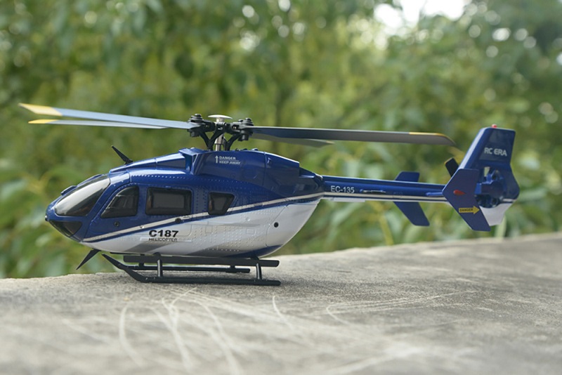 RC EAR C187 4CH 6 軸ジャイロ高度保持フライバーレス EC135 スケール RC ヘリコプター RTF 2.4G
